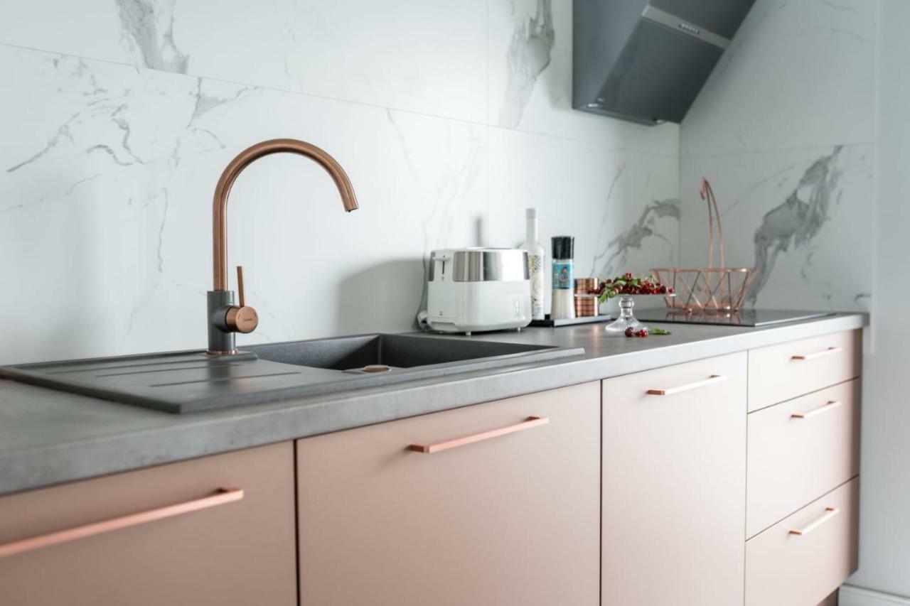 Apartament Marcelin Gold Wes Quality Suite Poznan Dış mekan fotoğraf